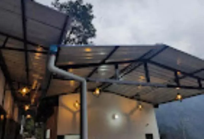 ホテル Neelansh Resort Sonprayag