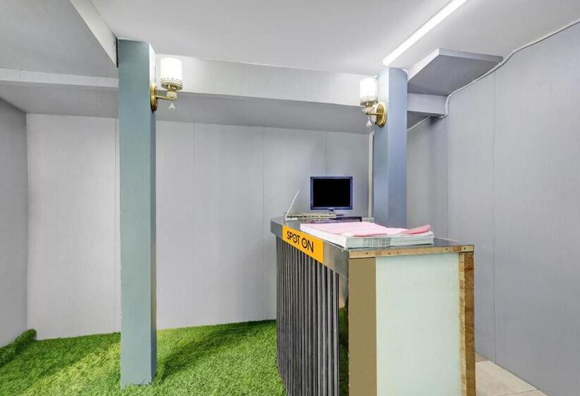 酒店 The Farmhouse Inn