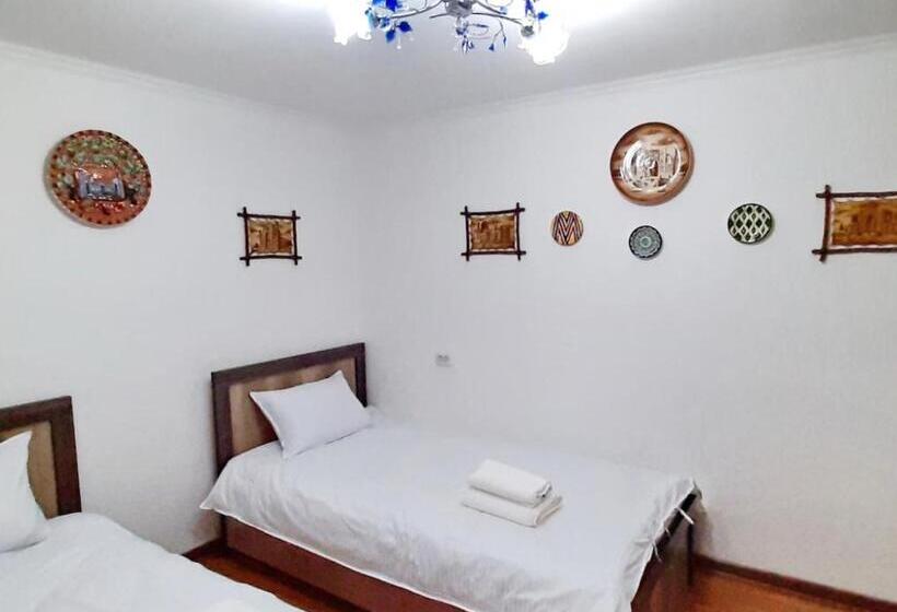 بنسيون Guesthouse Anora