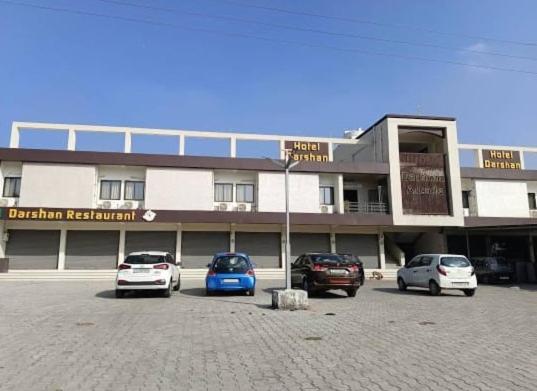 ペンション Darshan & Guesthouse