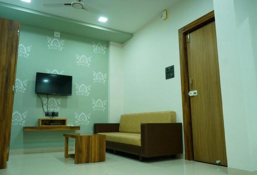 ペンション Darshan & Guesthouse