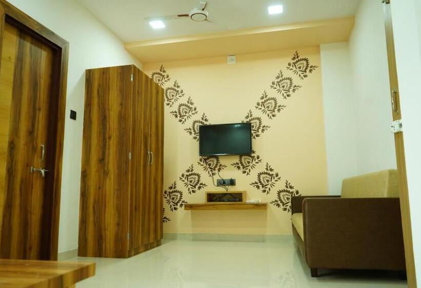 ペンション Darshan & Guesthouse