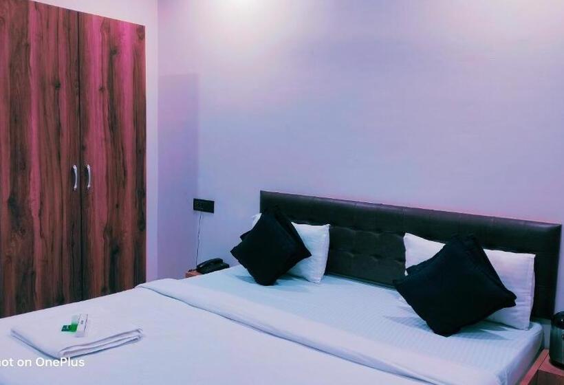 ペンション Darshan & Guesthouse