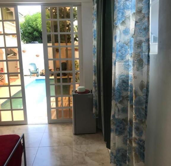 پانسیون Hceas Guest Apartment