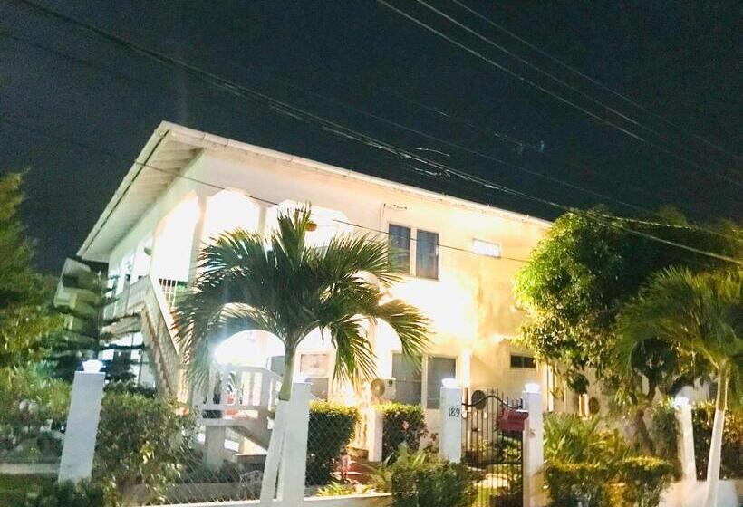 پانسیون Hceas Guest Apartment