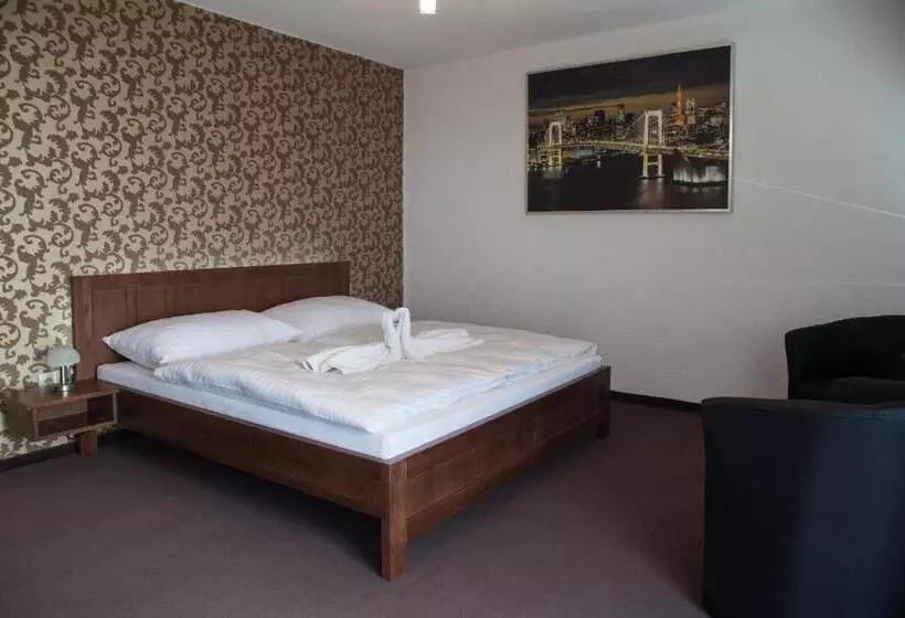 ペンション Penzión Arizona