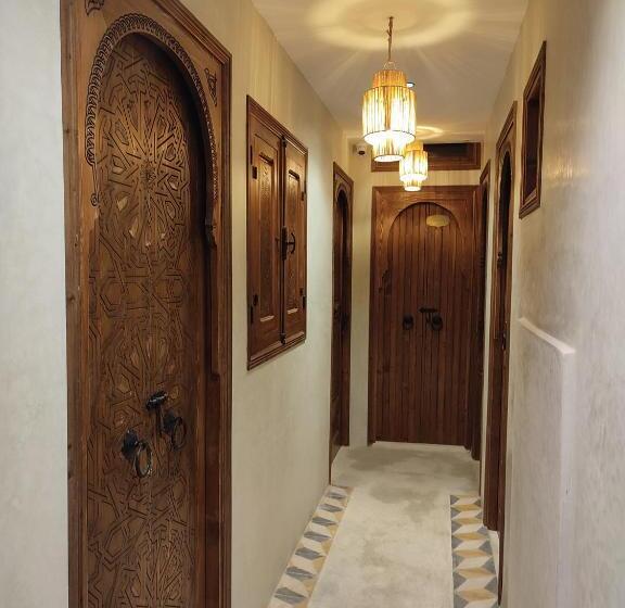 膳宿费 Private Room In Apartment Tov