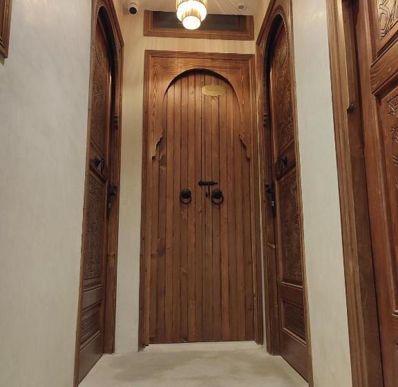 膳宿费 Private Room In Apartment Tov