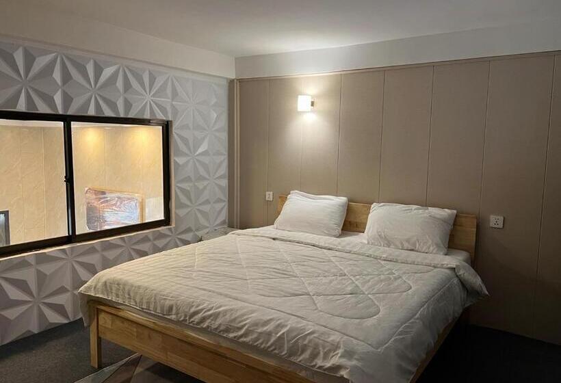 Пансион White House Guesthouse