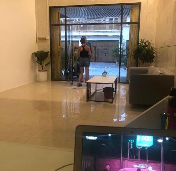 Пансион White House Guesthouse