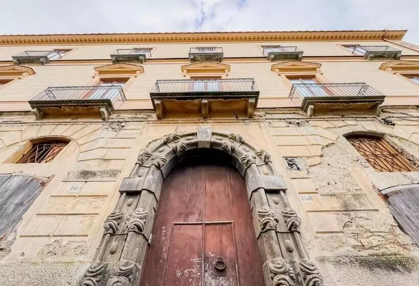 Vanvitelli Palace B&b