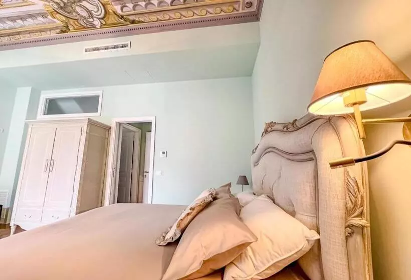 Vanvitelli Palace B&b