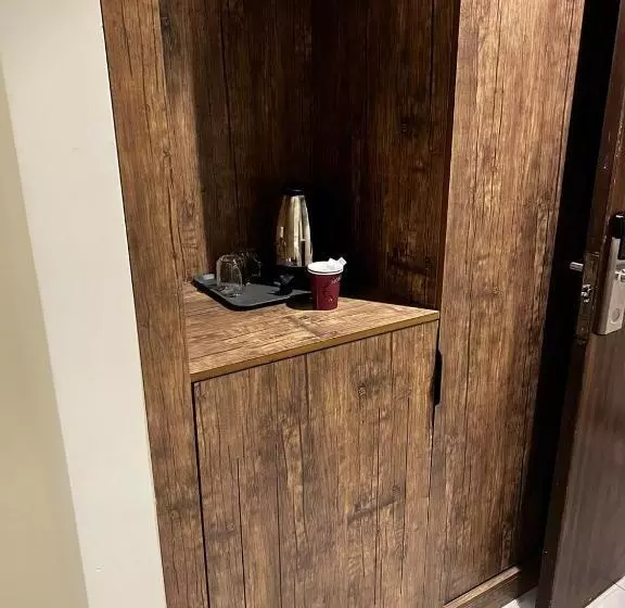 فندق الخلفاء الماسي