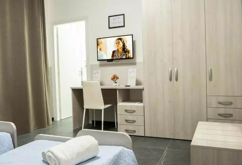 تختخواب و صبحانه Europa Bed