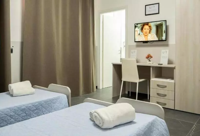 تختخواب و صبحانه Europa Bed