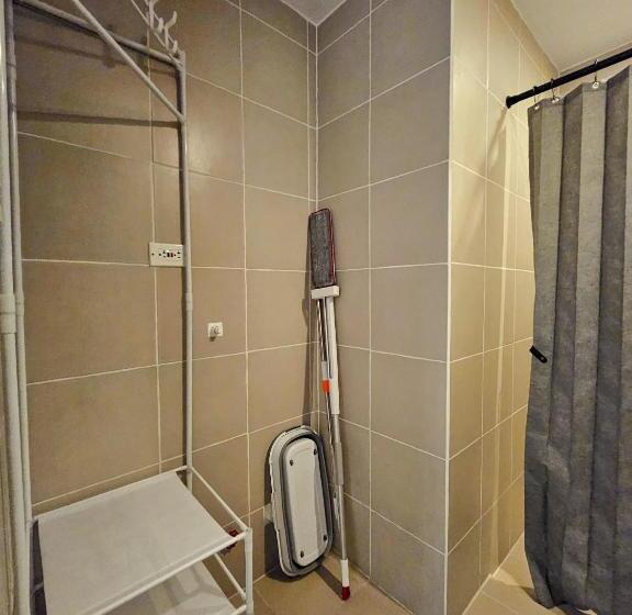 Brand New Central Convenience Studio Condo With Balcony In Araneta City Cubao