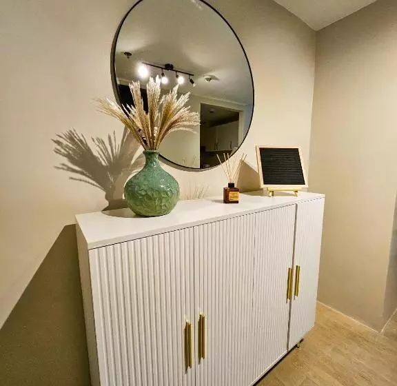 Brand New Central Convenience Studio Condo With Balcony In Araneta City Cubao