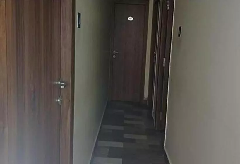 Fabhotel Vennela Inn