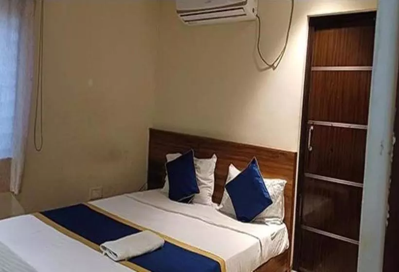 Fabhotel Vennela Inn