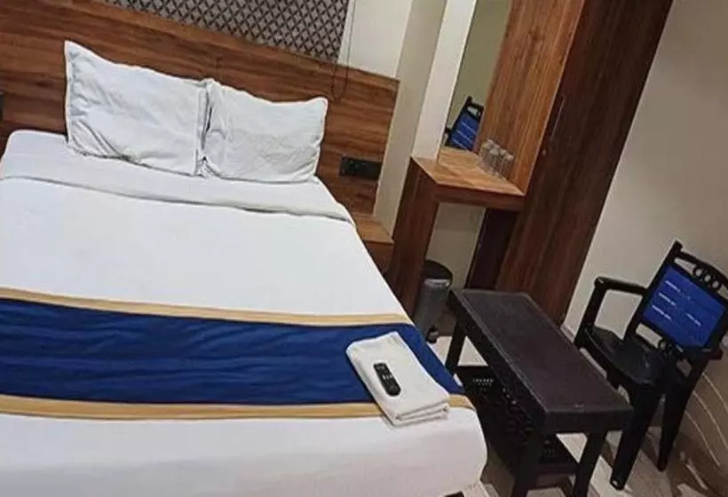 Fabhotel Vennela Inn