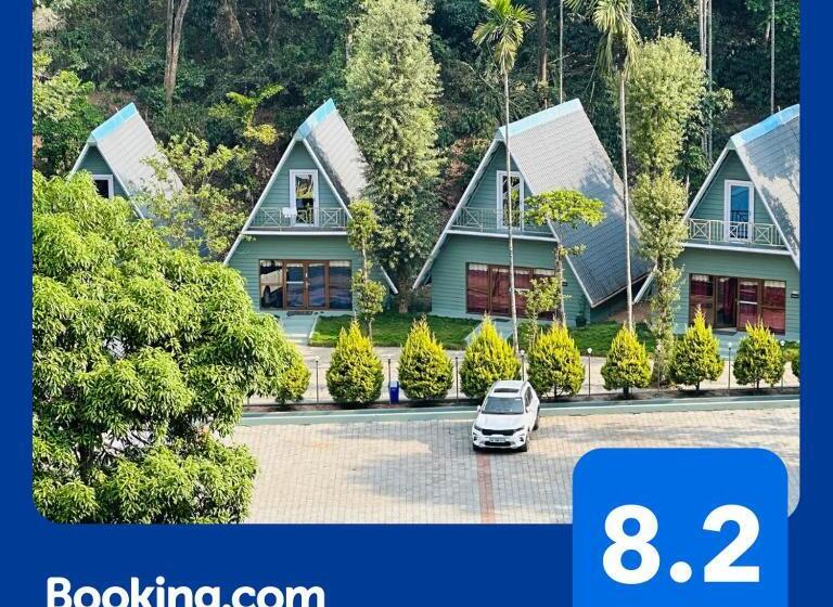 Falling Water Resort By Travent Mug