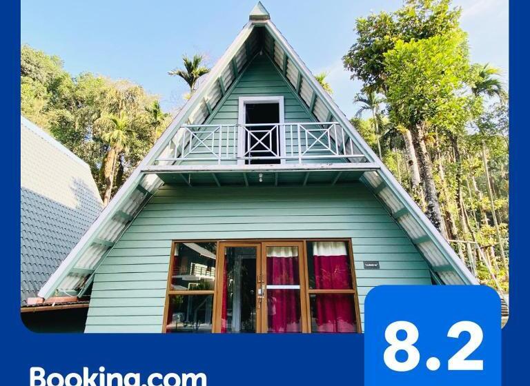 Falling Water Resort By Travent Mug