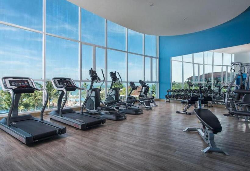 Hotel ไวท์ แซนด์ บีช เรสซิเดนซ์ พัทยา