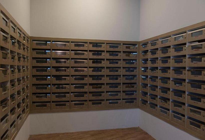 Hotel ไวท์ แซนด์ บีช เรสซิเดนซ์ พัทยา