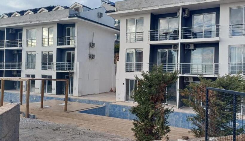 酒店 Tropical Suits