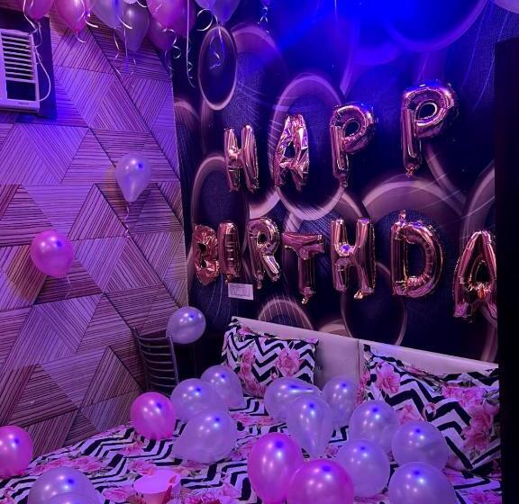 호텔 Lovish Appartment Luxury Rooms Special Designed For Families, Students, Couples, Parents