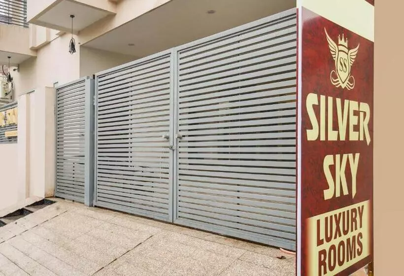 Super Hotel O Silver Sky