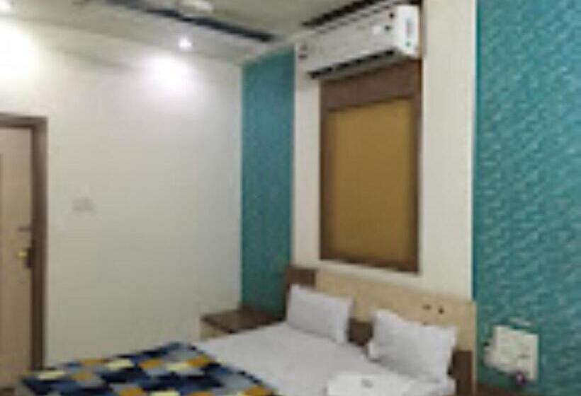 酒店 Rasraj , Dhule