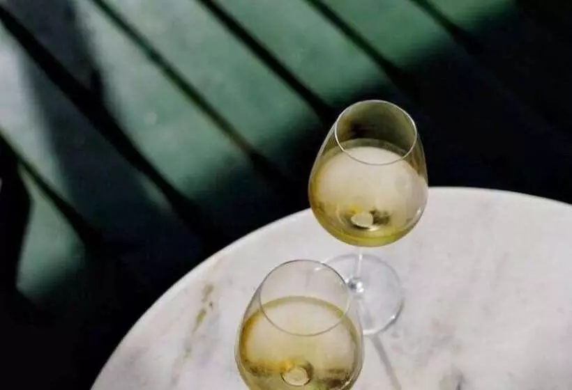 Hotelli Somewhere Inn Collingwood