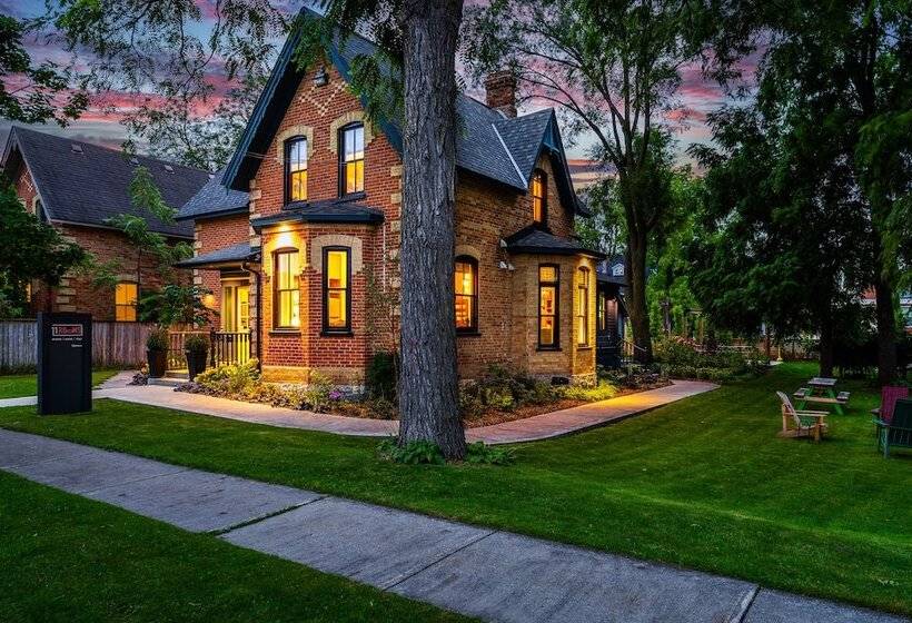 فندق Somewhere Inn Collingwood