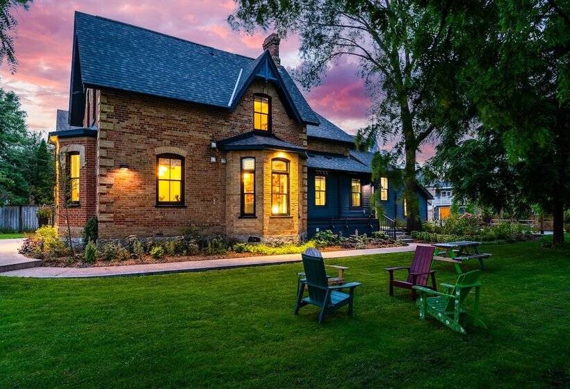 فندق Somewhere Inn Collingwood