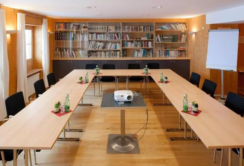 هتل Universitätszentrum Obergurgl