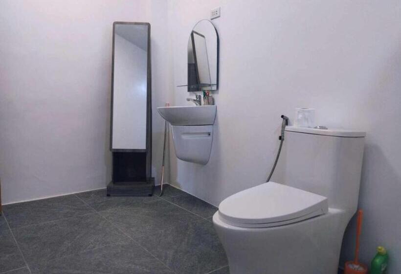 膳宿费 Blue Pagoda Rooms