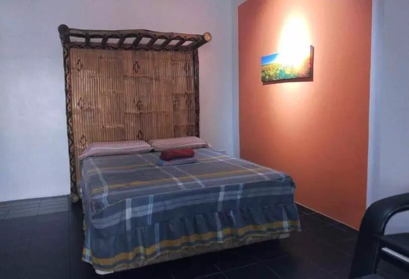 Majatalo Blue Pagoda Rooms