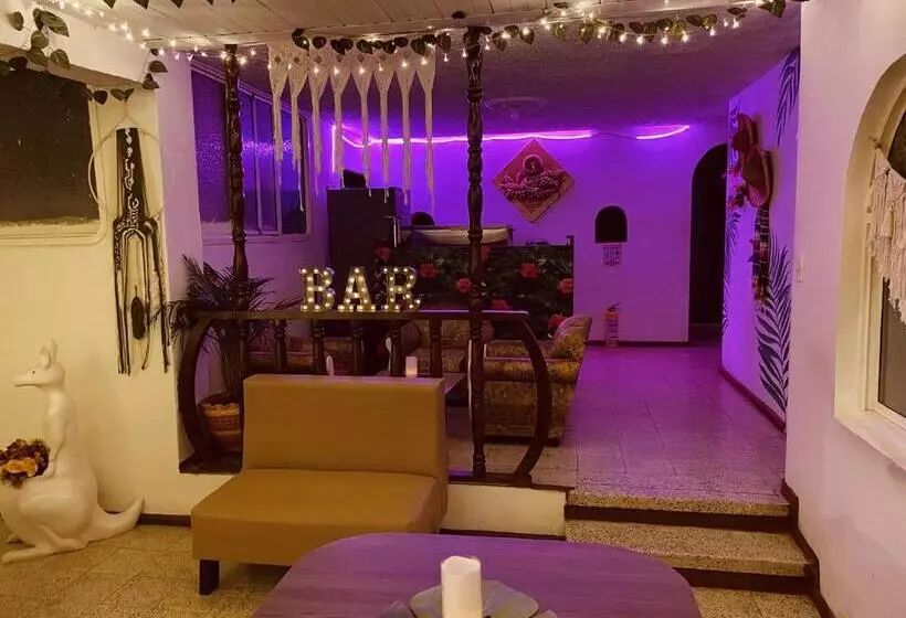 ペンション Boutique Tesoro