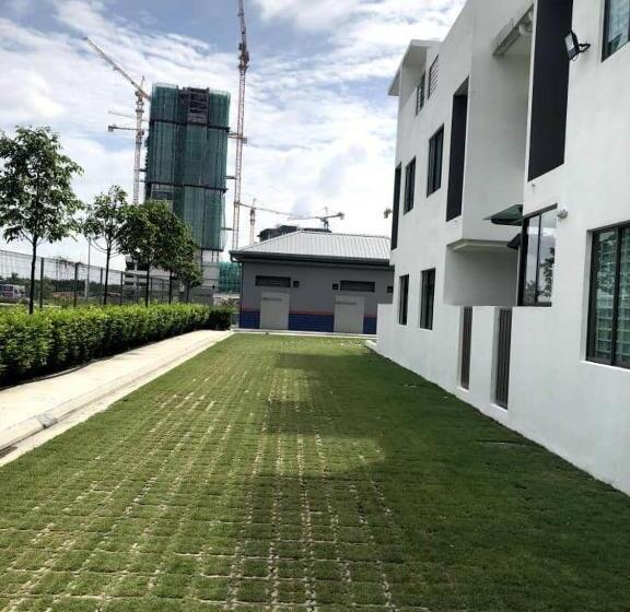 Panzió Hygienic Cyberjaya Landed Homestay, Free Wifi, Free Parking, Self Check In