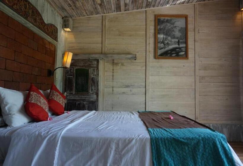 住宿加早餐  Capital O 94012 Dewa Jati House