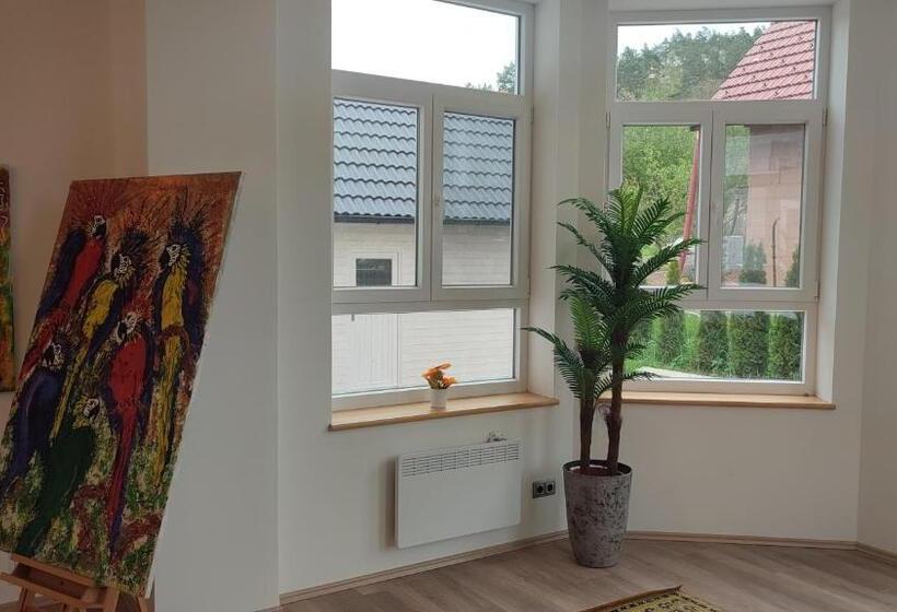 住宿加早餐 Frejstejn House, Artist S Residence