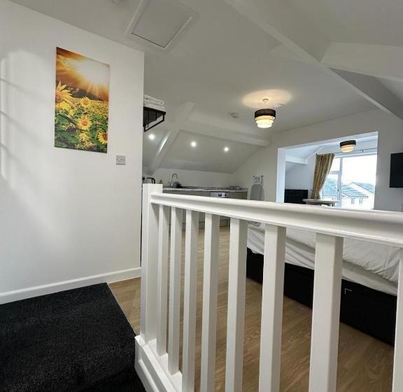 צימר The Highmead