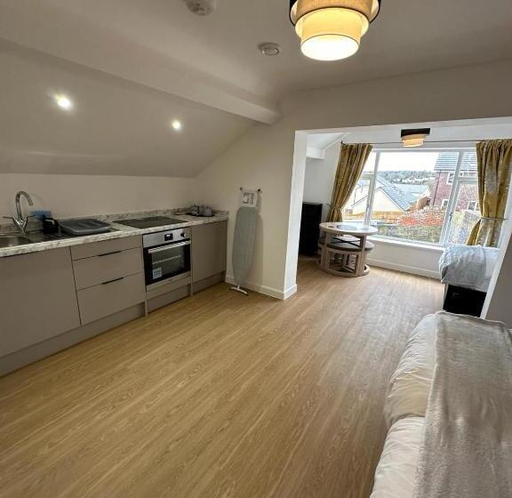 צימר The Highmead