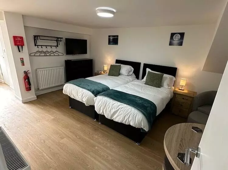 Aamiaismajoitus (B&B) The Highmead