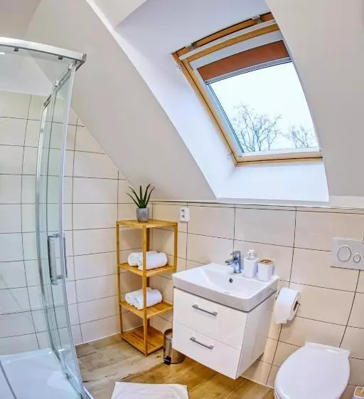 Hotelli A Restaurace Růže