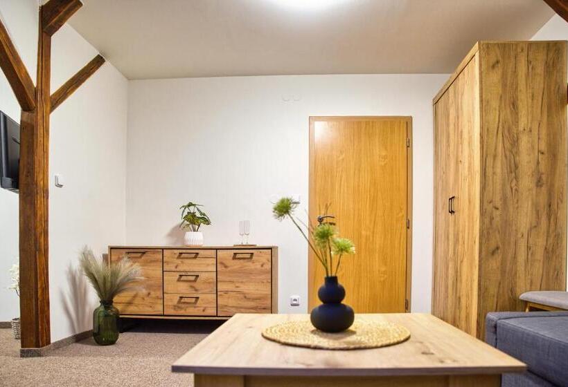 Hotel A Restaurace Růže