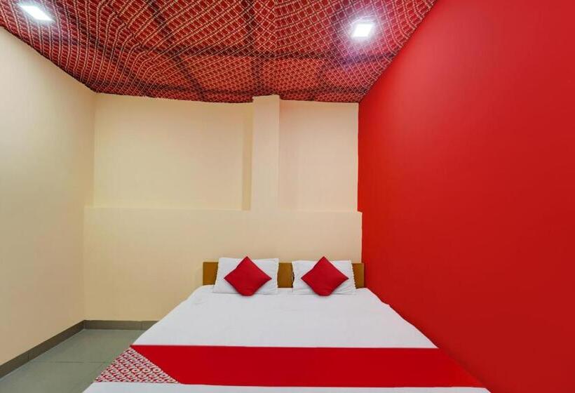 בית מלון כפרי Oyo Flagship Ring & Roses Wedding Paradise