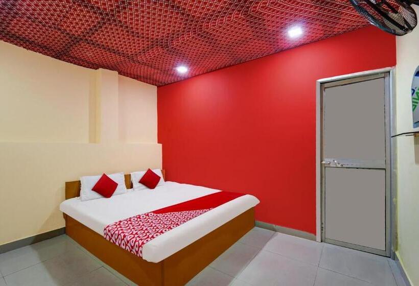 בית מלון כפרי Oyo Flagship Ring & Roses Wedding Paradise