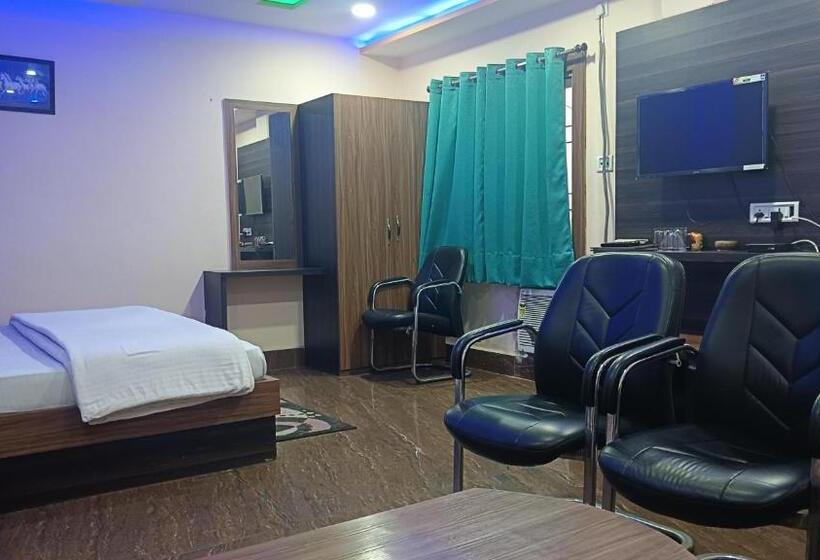 Hotel Raj Darbar